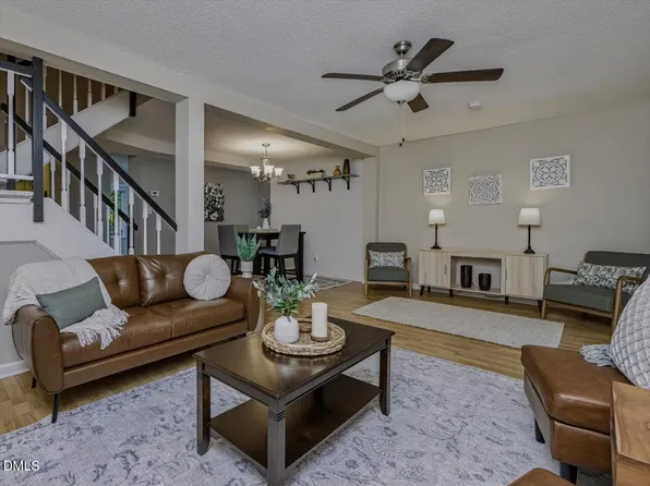 400 Kilmarnock Ct, Wake Forest, NC 27587