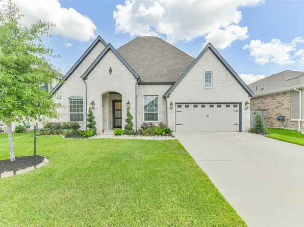 12518 Blossom Dr, Tomball, TX 77375