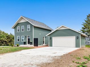 10892 Stage Rd, Brussels, WI 54204