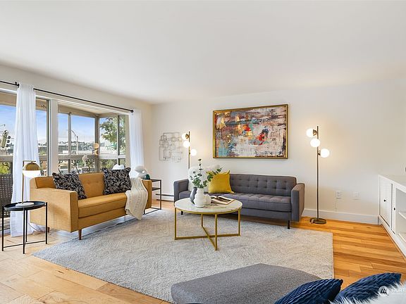 5th image of 1740 Melrose Avenue #201