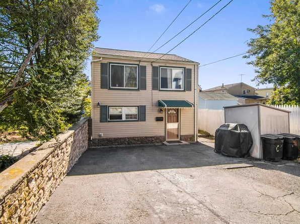 102 Beech Street image 13 of 13