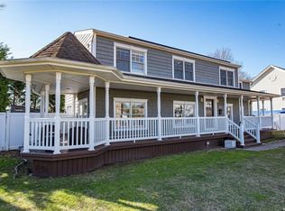 73 Beverly Rd, Massapequa, NY 11758