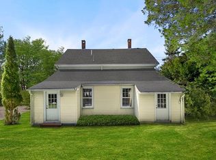 12 Highland St, Weston, MA 02493