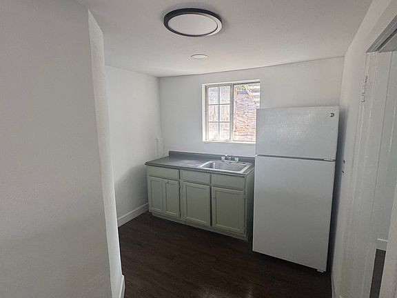 2nd image of 127 N Ditman Ave #3