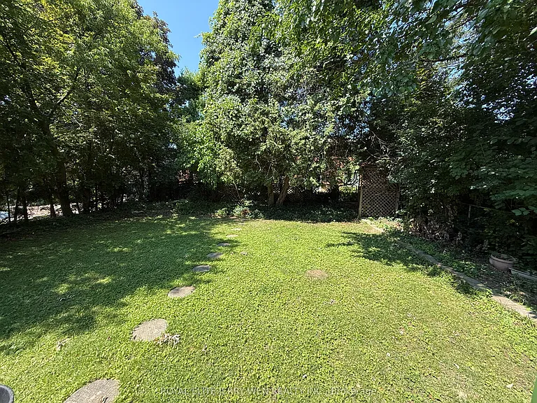 156 McNicoll Ave #BASEMENT — Photo 13