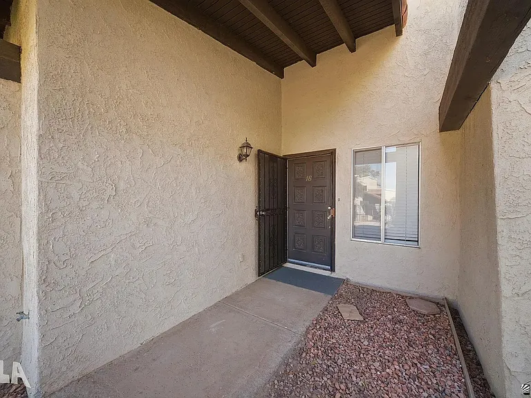 2240 S Elks Ln #18 — Photo 5