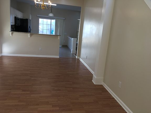 4th image of 2113 McKenzie Creek Dr