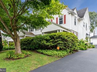 2940 Oakford Rd, Ardmore, PA 19003