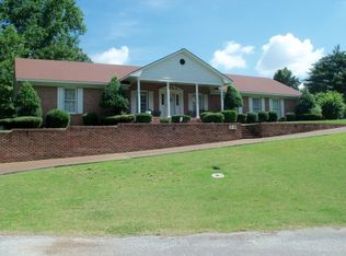 28 Natchez Pl, Jackson, TN 38305