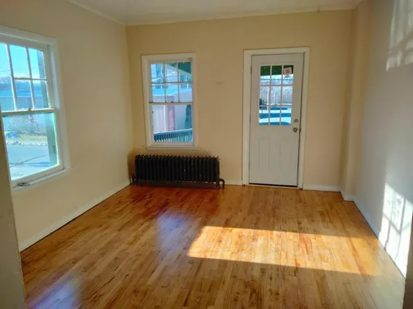 109 Guy Park Ave #1R, Amsterdam, NY 12010