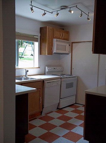 2nd image of 17511 Top Row Rd