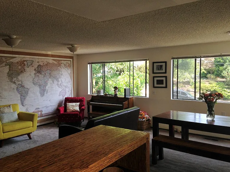 Lower Living area