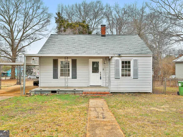 202 White St, Hogansville, GA 30230