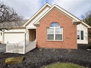169 Village Ct, Columbiana, OH 44408