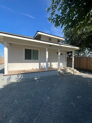 30566 Ivy Rd Photo 1
