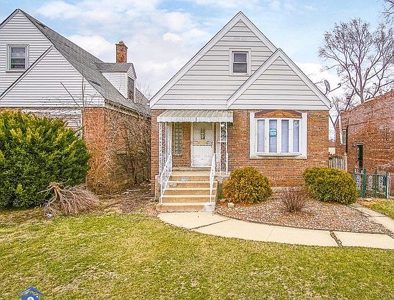 2nd image of 15941 Lathrop Ave