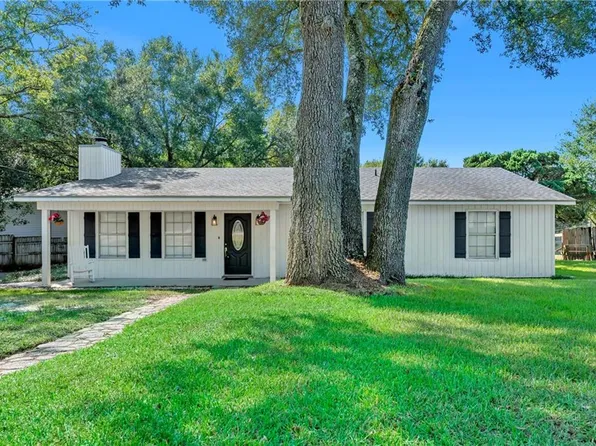 7423 Christine Cir S, Mobile, AL 36619