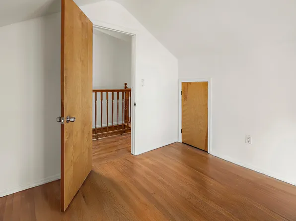 558 84th Street image 22 of 24