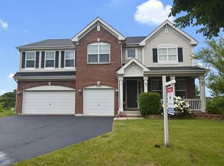 1957 Banbury Ave, Yorkville, IL 60560