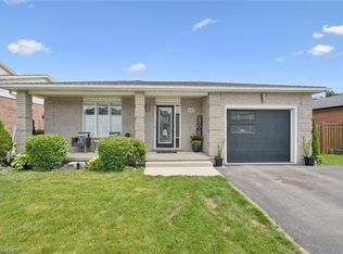 122 Lisbon Pines Dr, Cambridge, ON N1R8C7