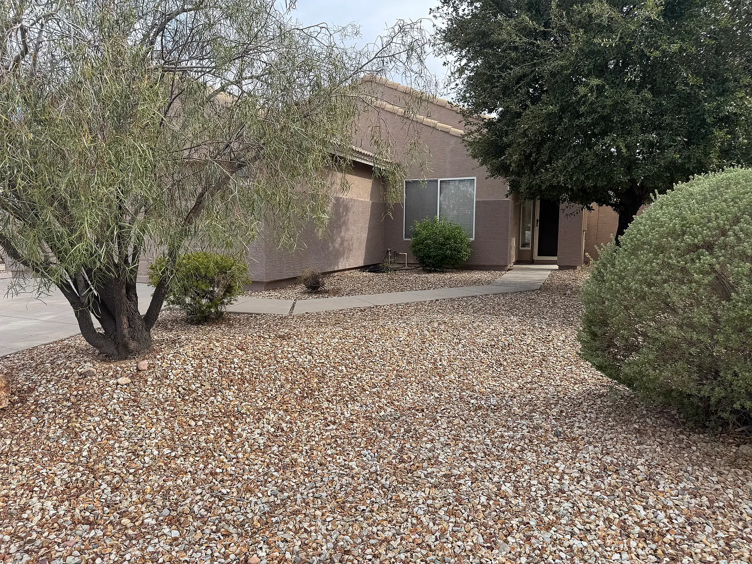 3 bed, 1520 sqft, $2,100 — Photo 1