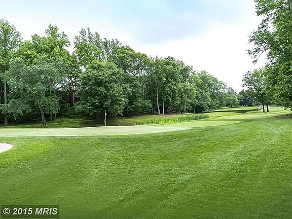 Pristine Woodmore Golf and Country Club Grounds