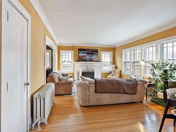 2nd image of 3511 Girard Ave S