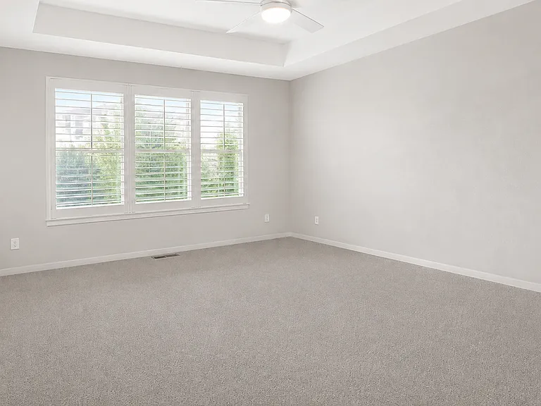 4443 Maxwell Ave — Photo 8