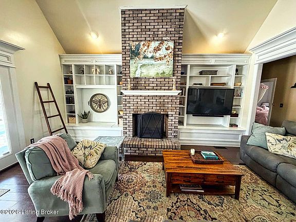 4th image of 1906 Deckard School Rd