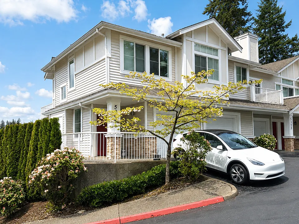 5369 164th Ave SE
