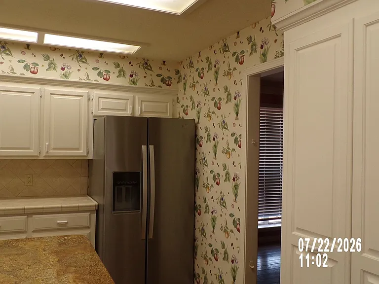 802 NW Seaton Pl — Photo 42