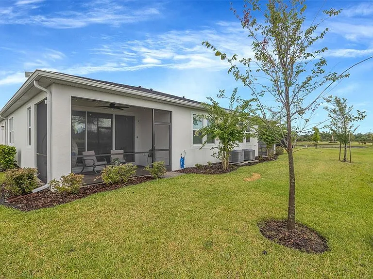 5886 Timberdale Ave — Photo 40