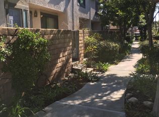 897 Swiss Trl, Duarte, CA 91010