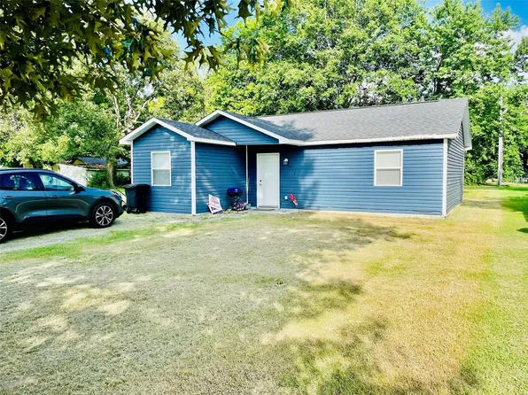 546 N Kirkwood St, Benton, MO 63736