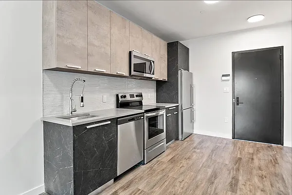 Rented by Elmekies Equities | media 3