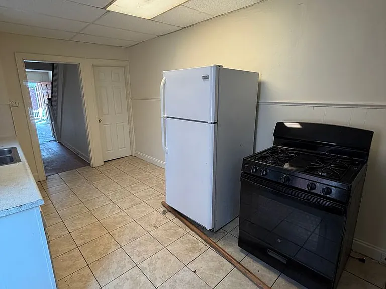 738 Cleveland Ave — Photo 3