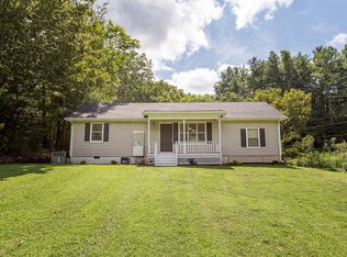 1005 E Farrell St, Niota, TN 37826