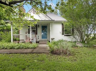 345 SW 100th Rd, Centerview, MO 64019
