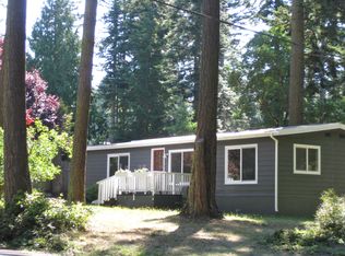 26 Hemlock St, Eastsound, WA 98245