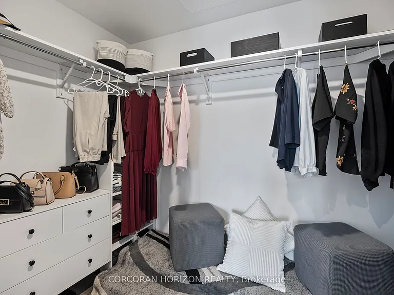 20 Edward St #Penthouse 1 — Photo 28
