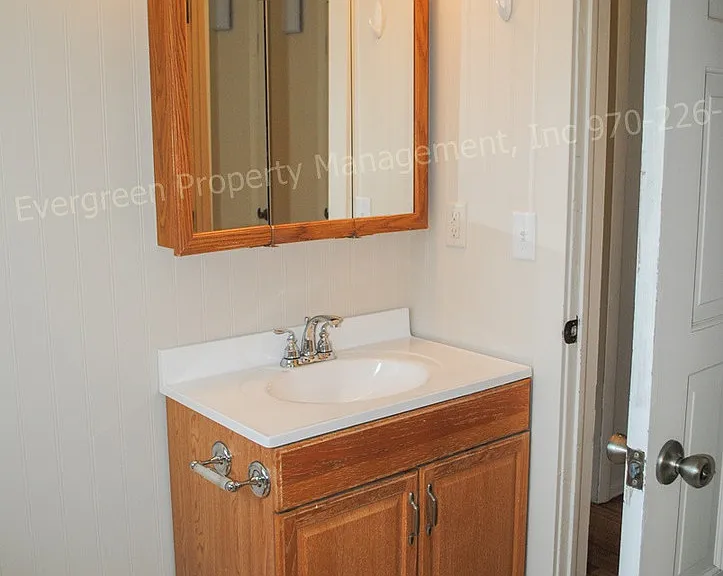 1228 Southridge Dr — Photo 13