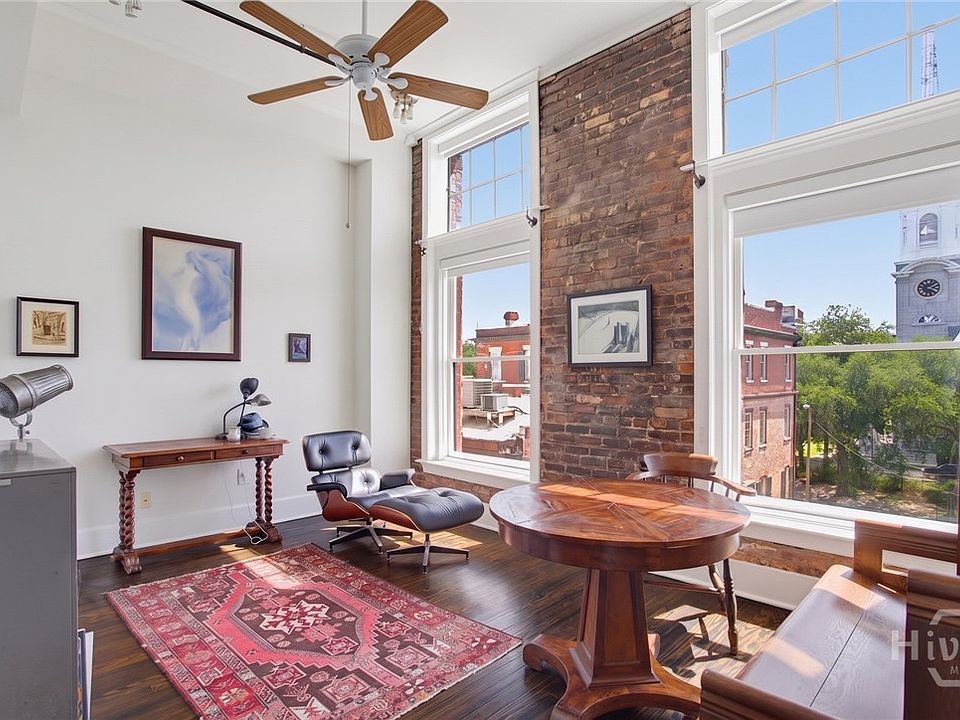 1st image of 9 W York Street #305