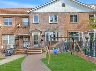 144-44 73rd Ave, Flushing, NY 11367