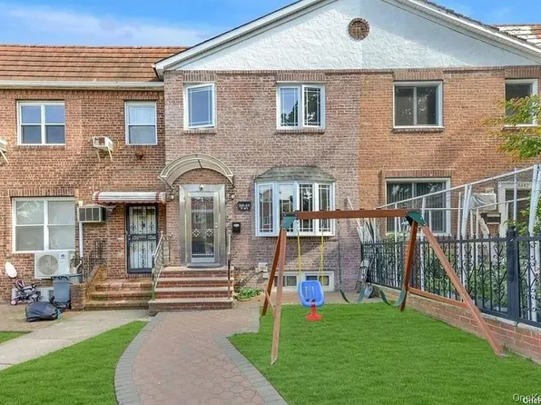 144-44 73rd Ave, Flushing, NY 11367