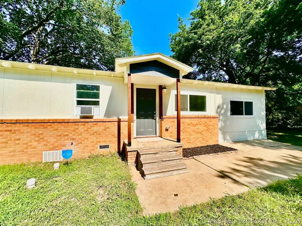 411 S 15th Ave, Durant, OK 74701