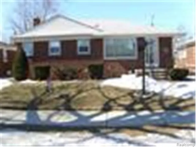 25625 Koontz St photo 1