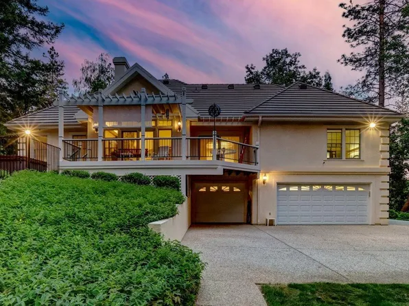 942 Freeman Ln, Grass Valley, CA 95949