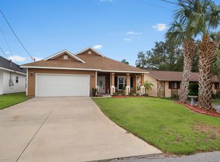 406 E Caladium Cir, Panama City Beach, FL 32413