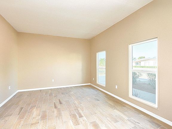 5th image of 10625 W Manzanita Dr