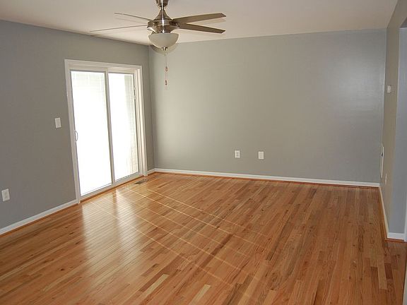 Living Room with sliding door to deck